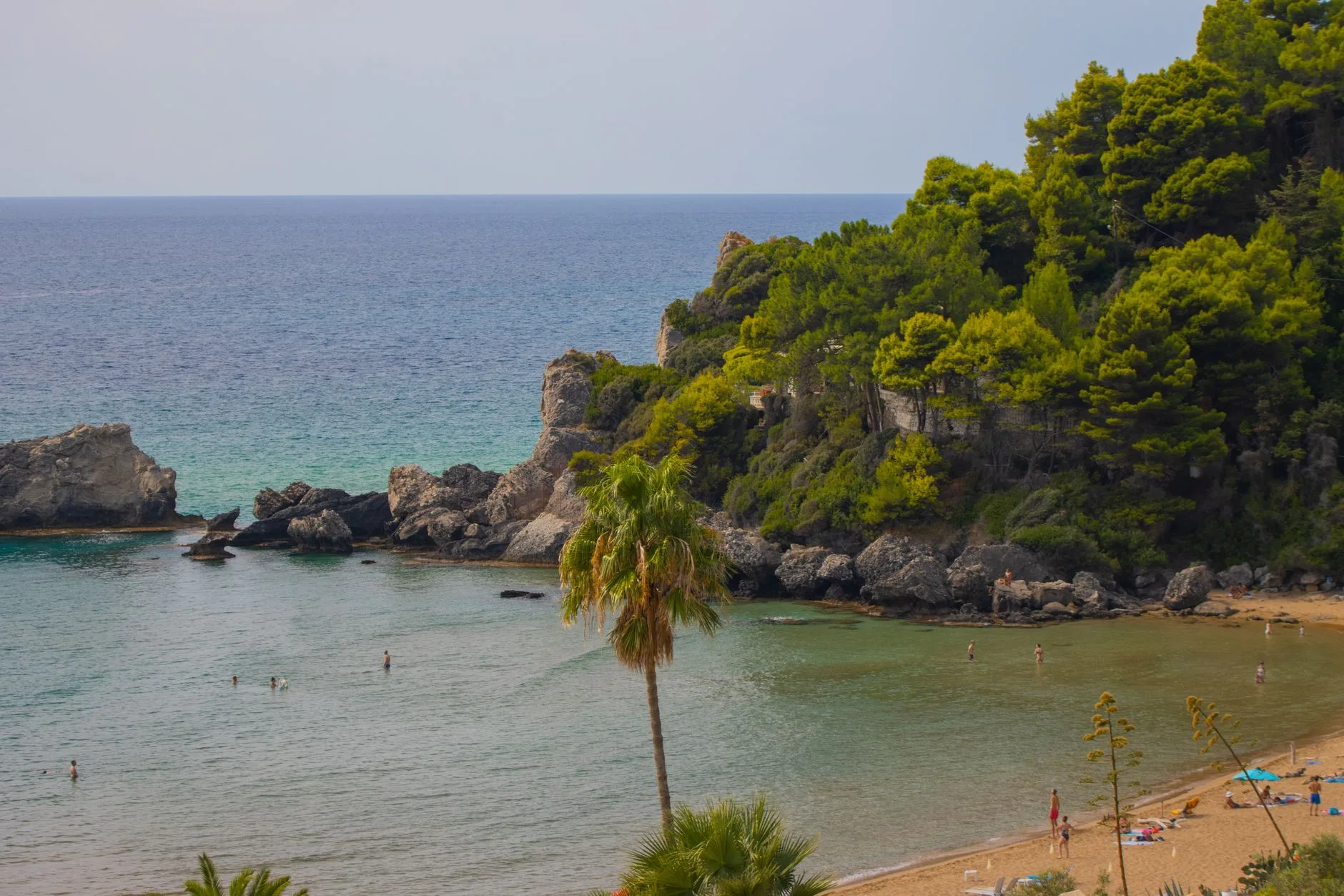 ️ Paleokastritsa : les criques de la côte ouest
